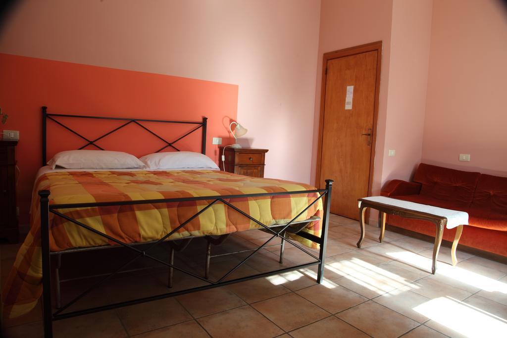 Il Vecchio Mulino Villa Massa Martana Ruang foto