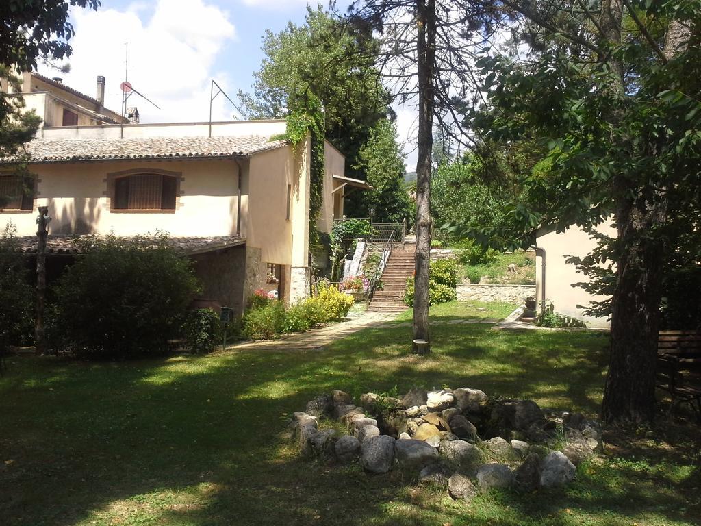 Il Vecchio Mulino Villa Massa Martana Bagian luar foto
