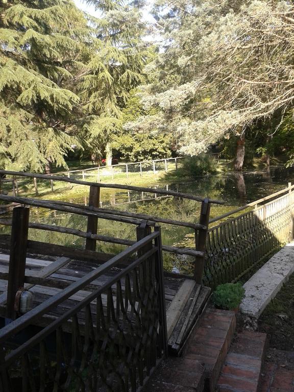 Il Vecchio Mulino Villa Massa Martana Ruang foto